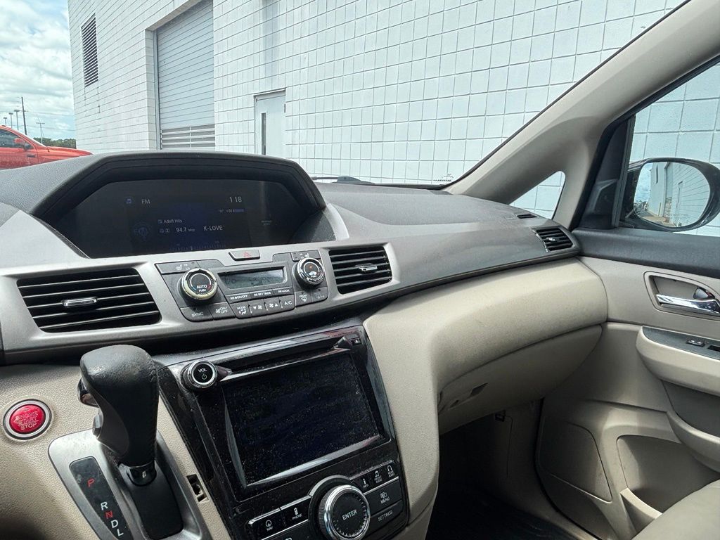 Used 2016 Honda Odyssey Van