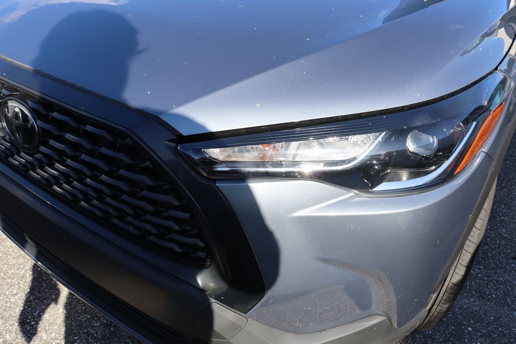 Thumbnail: 2023 Toyota Corolla Cross - 3