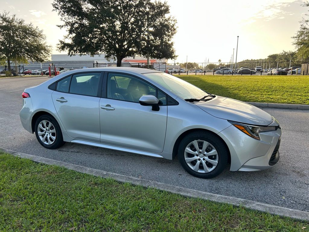 Thumbnail: 2023 Toyota Corolla - 7