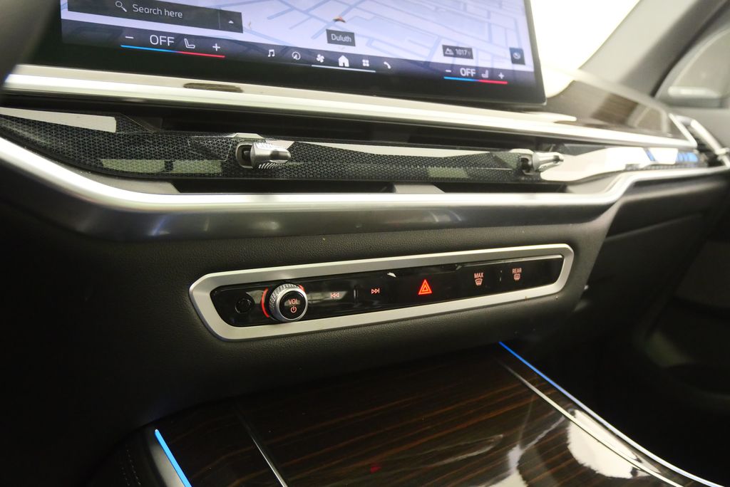Thumbnail: 2024 BMW X5 - 24