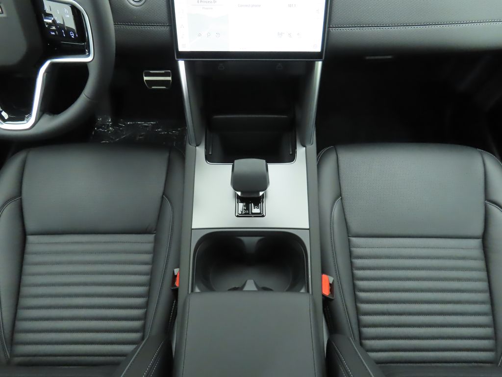 2024 Land Rover Discovery Sport SE 16