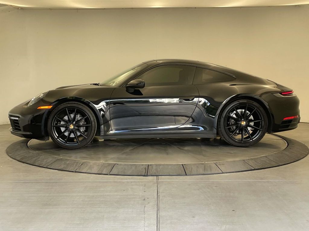 2021 Porsche 911 Carrera 4 - 1