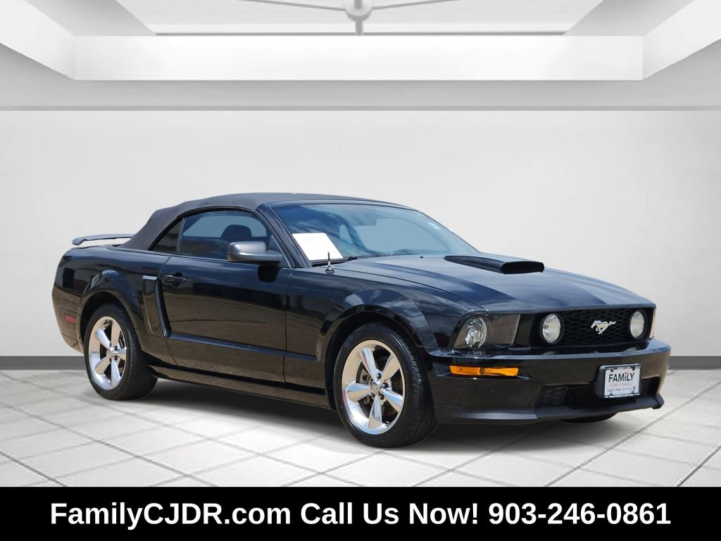 Black (Ebony Clearcoat) 2009 Ford Mustang Convertible Rear-Wheel Drive 5-Speed Automatic