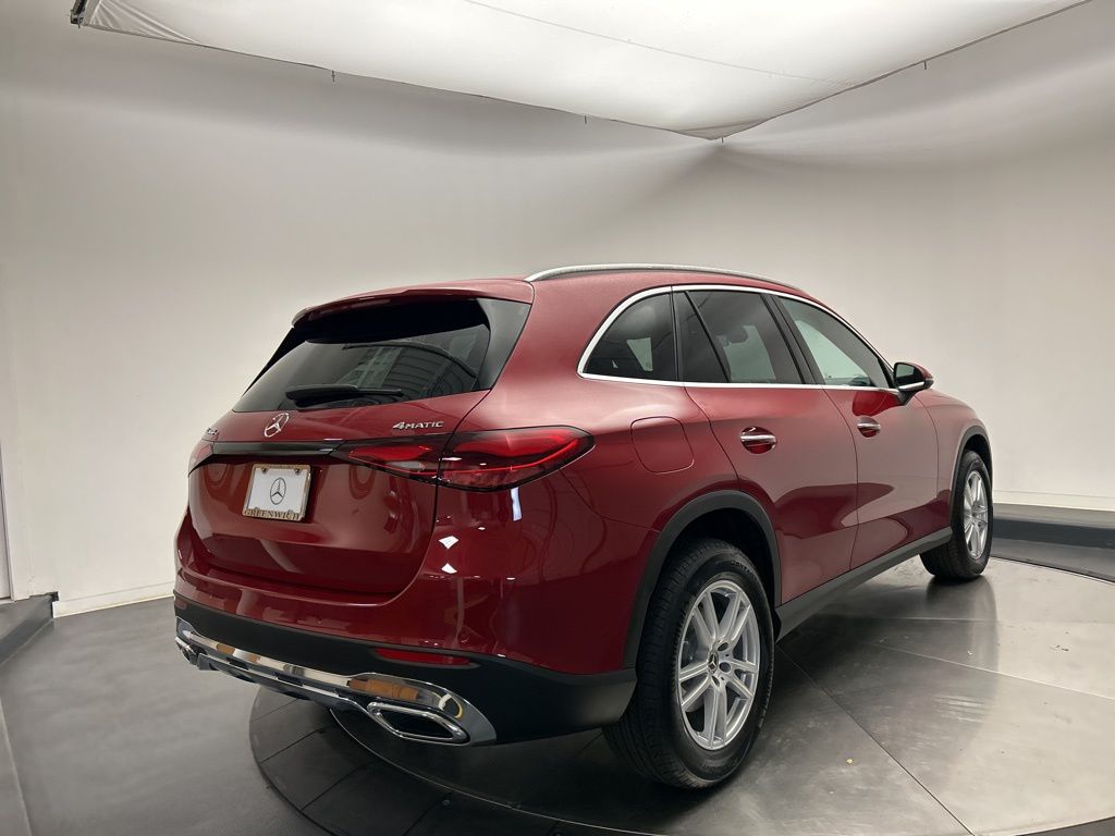 Thumbnail: 2026 Mercedes-Benz GLC - 7