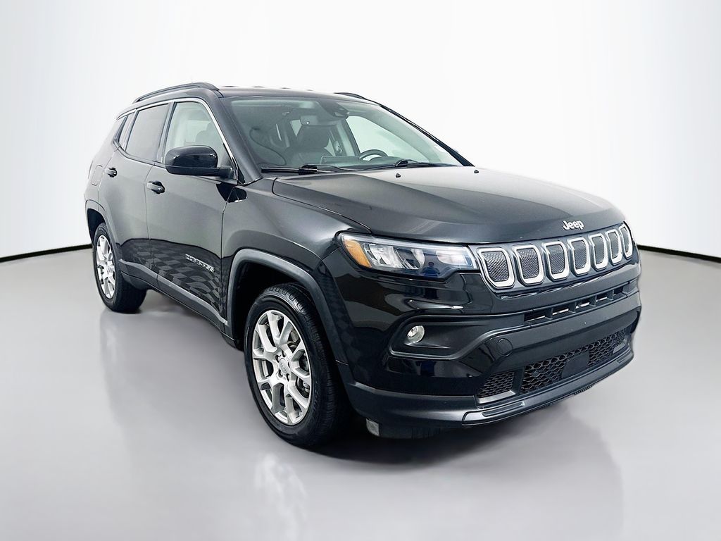 Thumbnail: 2022 Jeep Compass - 3
