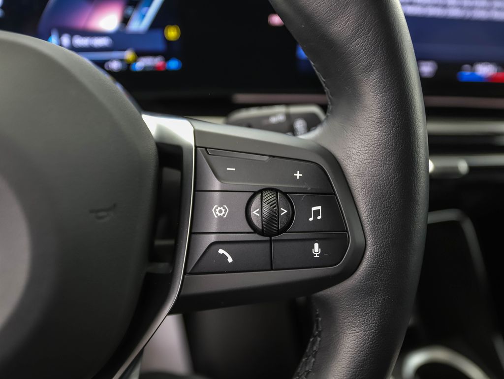 Thumbnail: 2023 BMW X1 - 13