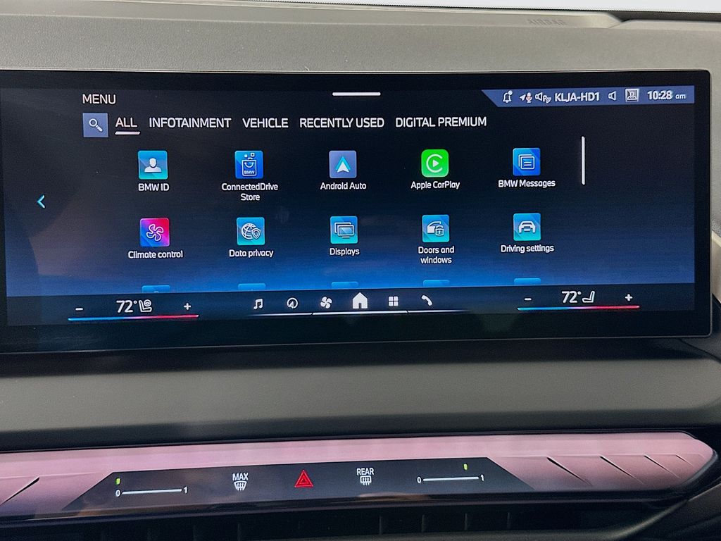 Thumbnail: 2025 BMW X3 - 14