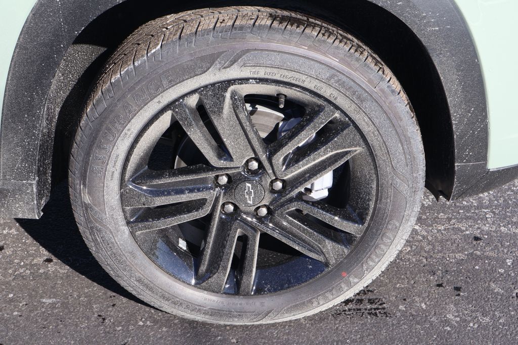 Thumbnail: 2026 Chevrolet Trax - 11