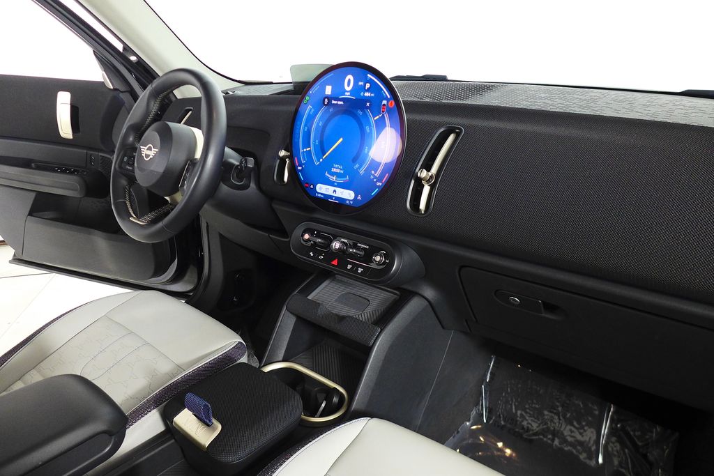 Thumbnail: 2025 MINI Cooper Countryman - 13