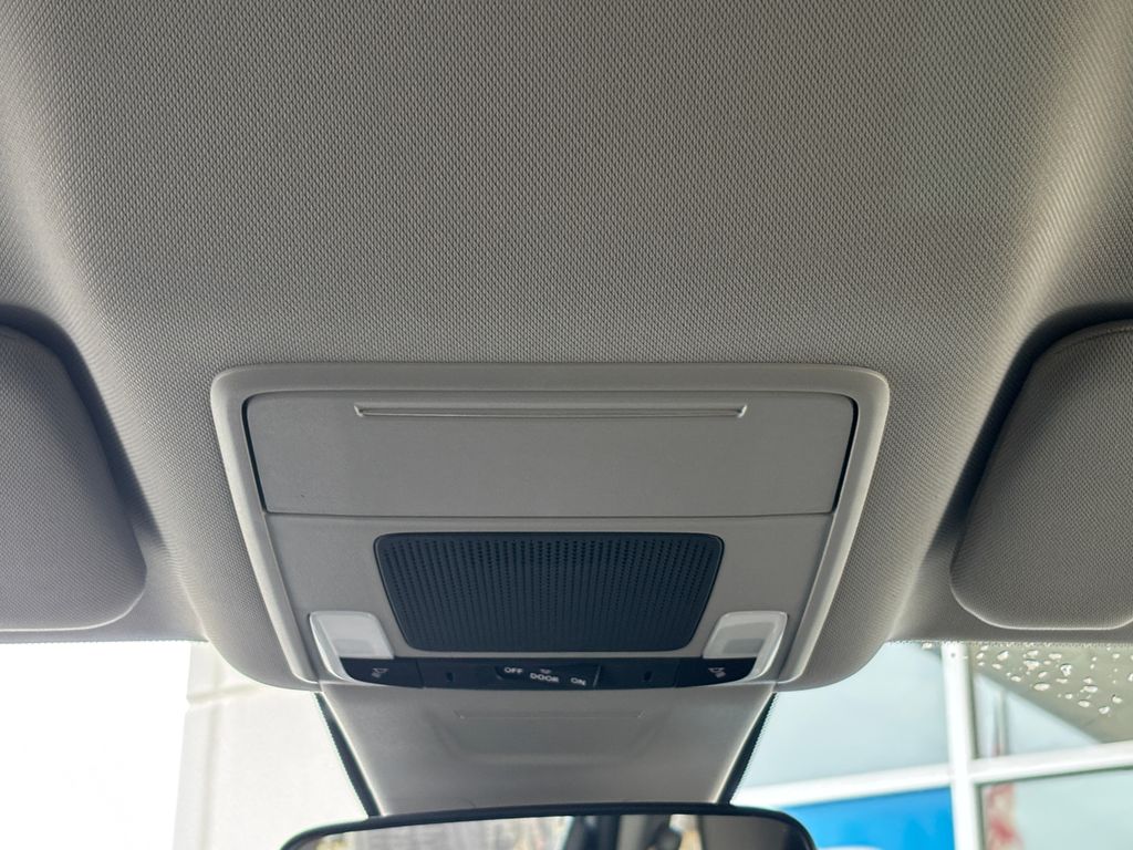 Thumbnail: 2025 Honda CR-V - 19