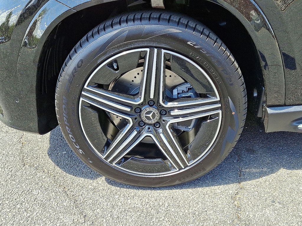 Thumbnail: 2026 Mercedes-Benz GLE - 5