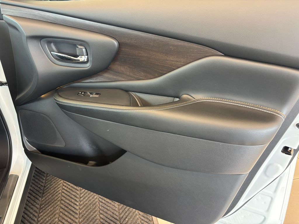 2024 Nissan Murano Platinum