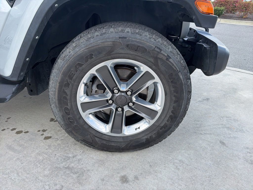 2022 Jeep Wrangler Unlimited Sahara 4x4