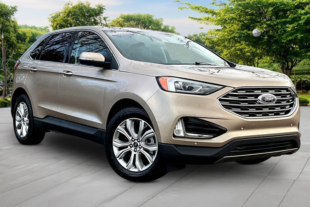 Desert Gold Metallic 2021 Ford Edge Titanium FWD SUV / Crossover Front-Wheel Drive 8-Speed Automatic