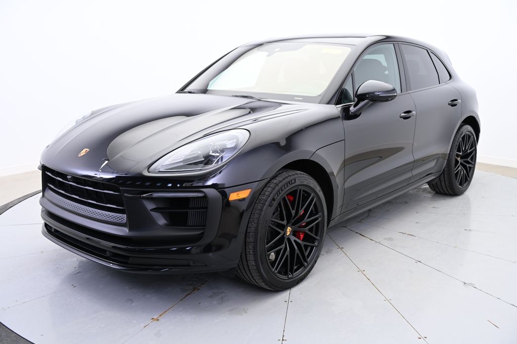 2022 Porsche Macan GTS -
                Beachwood, OH