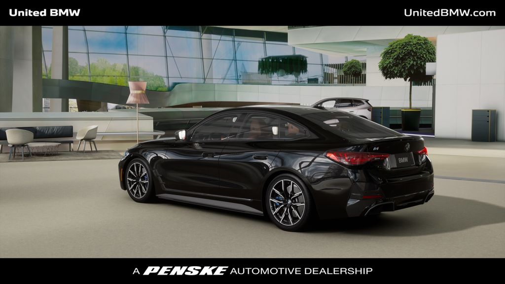 Thumbnail: 2025 BMW i4 - 2
