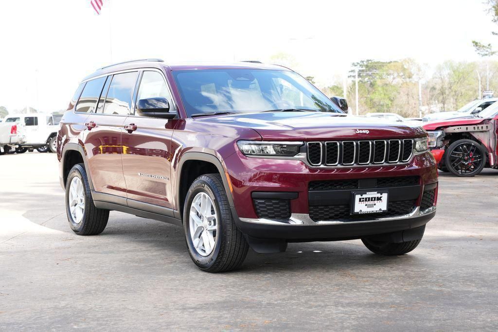 View vehicle photo 2