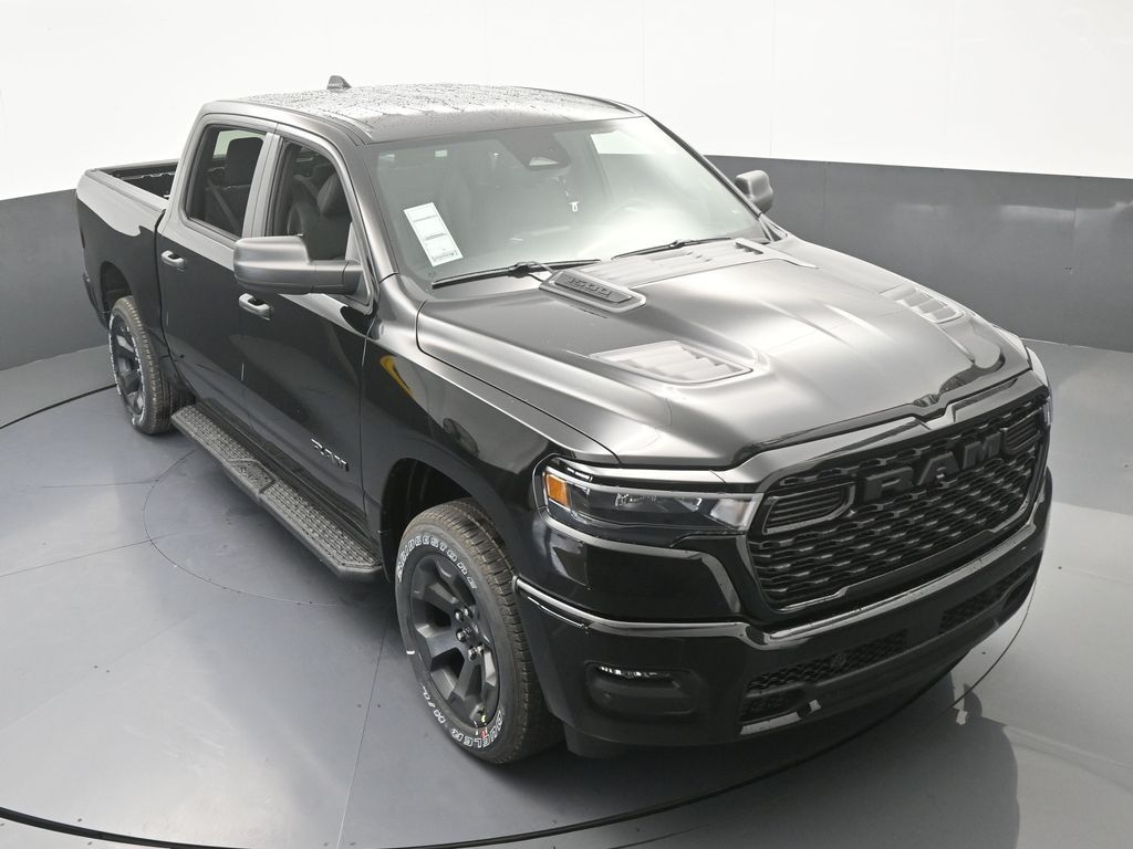 New 2026 Diamond Black Crystal Pearlcoat Ram Express image 48