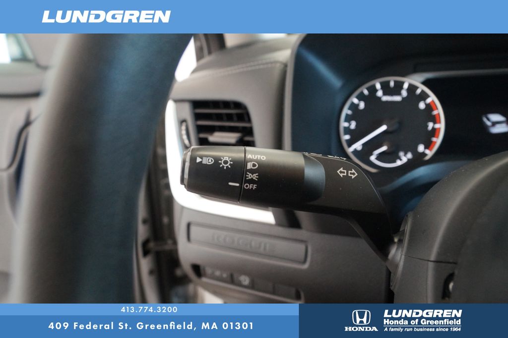 Used 2024 Nissan Rogue SUV