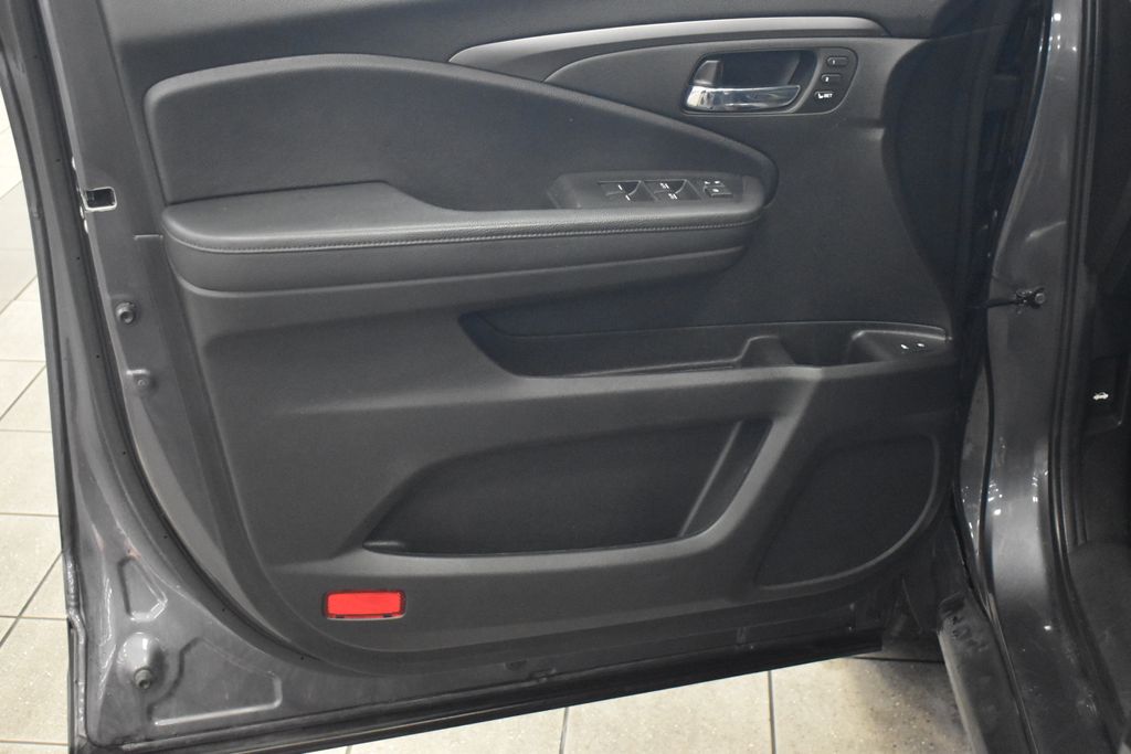 Thumbnail: 2021 Honda Passport - 14