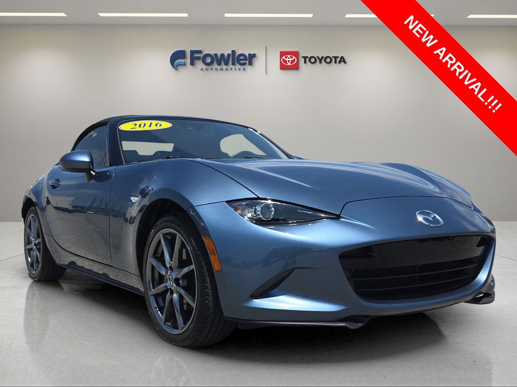 Blue Reflex Mica 2016 Mazda MX-5 Miata Convertible Rear-Wheel Drive 6-Speed Automatic