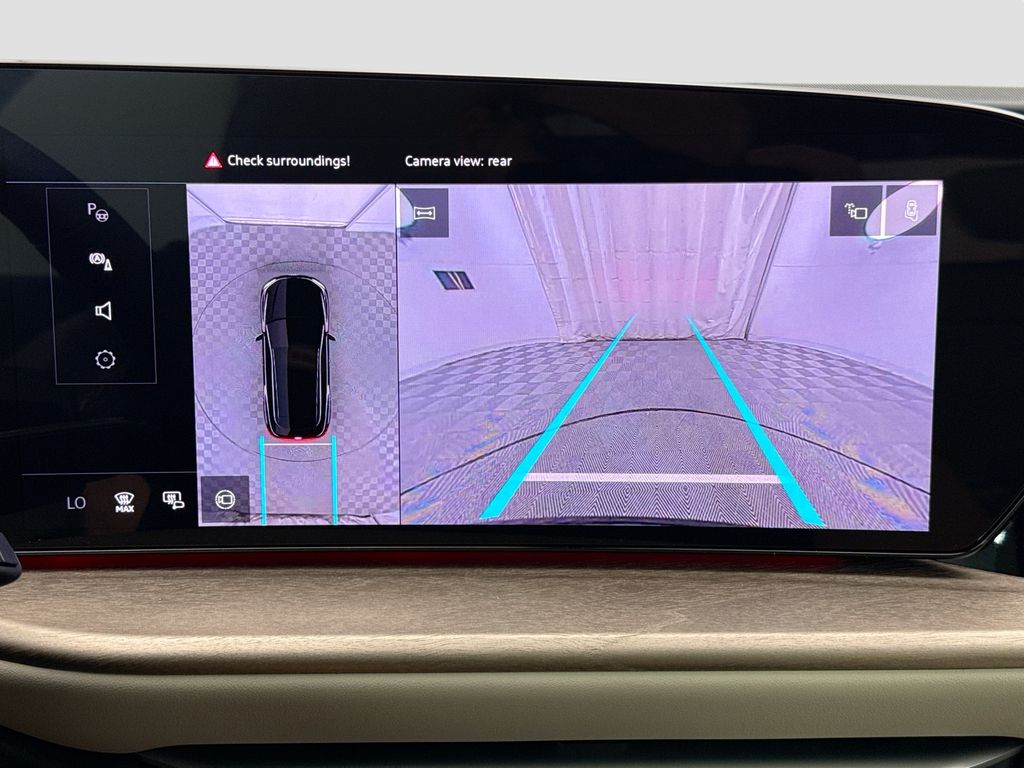 Thumbnail: 2025 Audi Q5 - 15