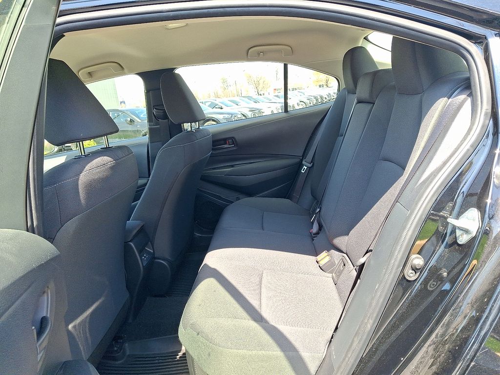 Thumbnail: 2024 Toyota Corolla - 10