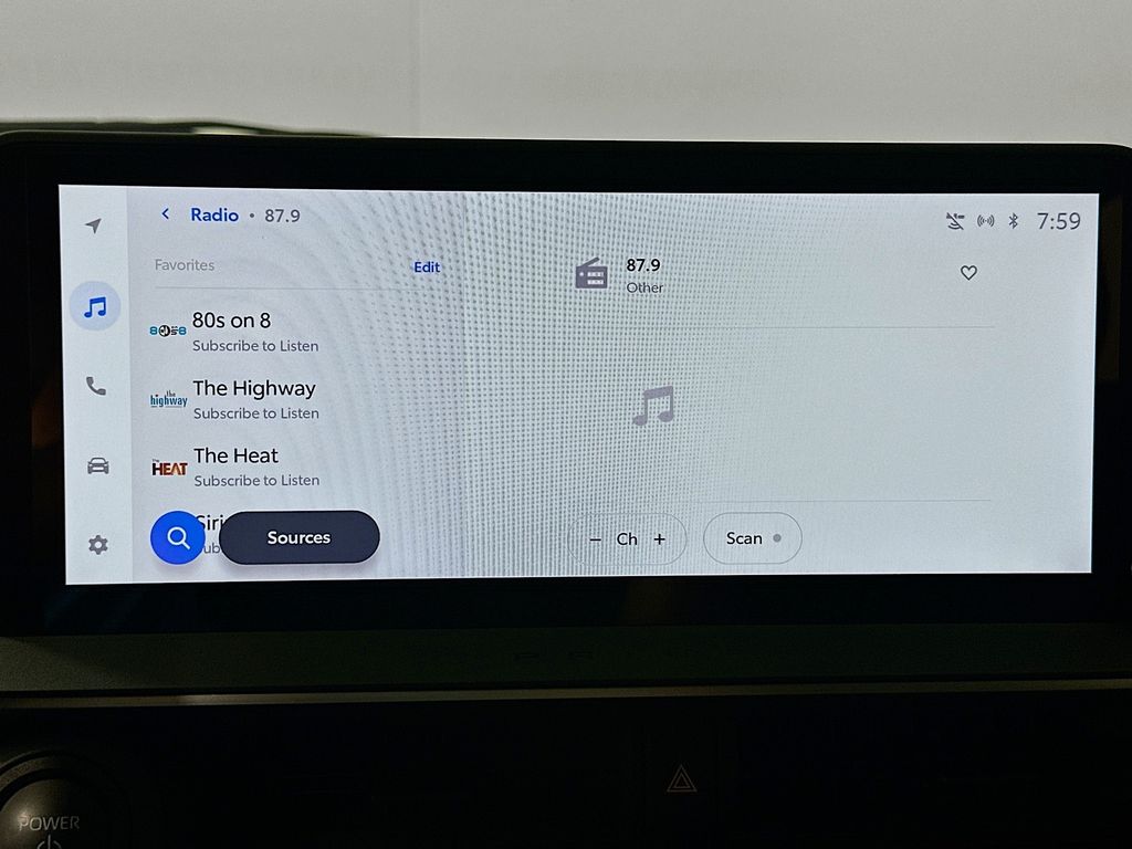 Thumbnail: 2024 Toyota Prius Prime - 14