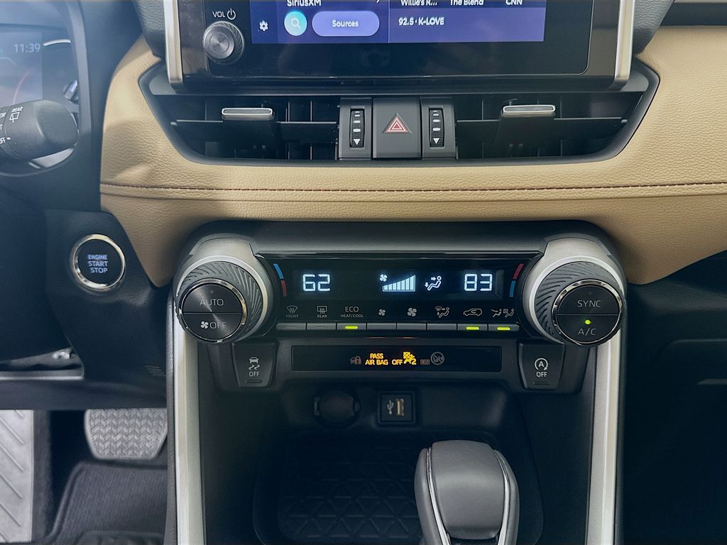 Thumbnail: 2023 Toyota RAV4 - 15