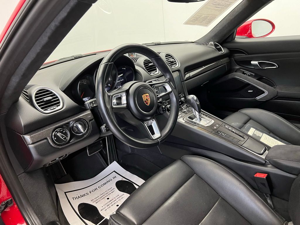 Thumbnail: 2018 Porsche 718 Cayman - 4