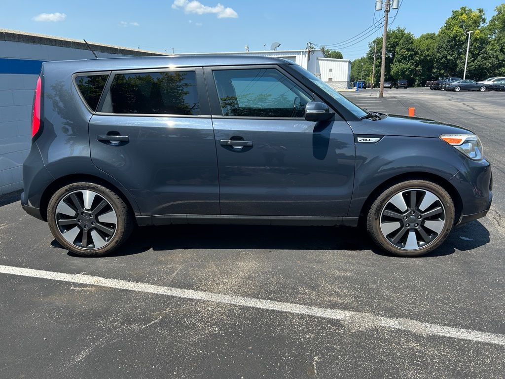 Thumbnail: 2016 Kia Soul - 6