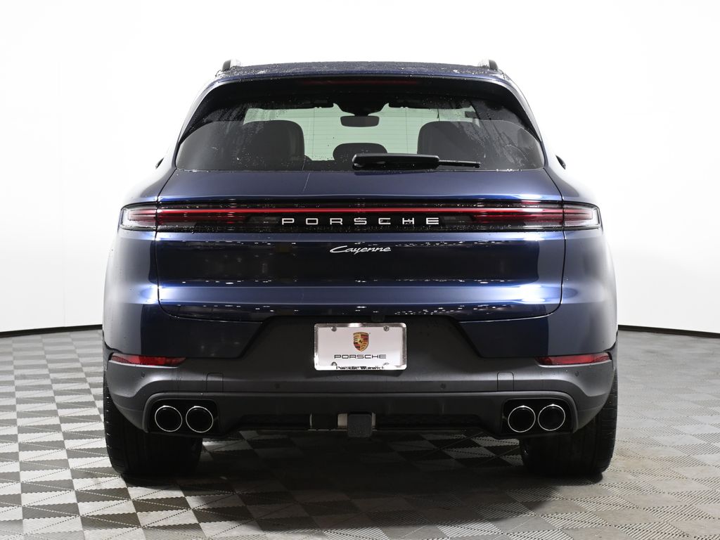 2024 Porsche Cayenne  6