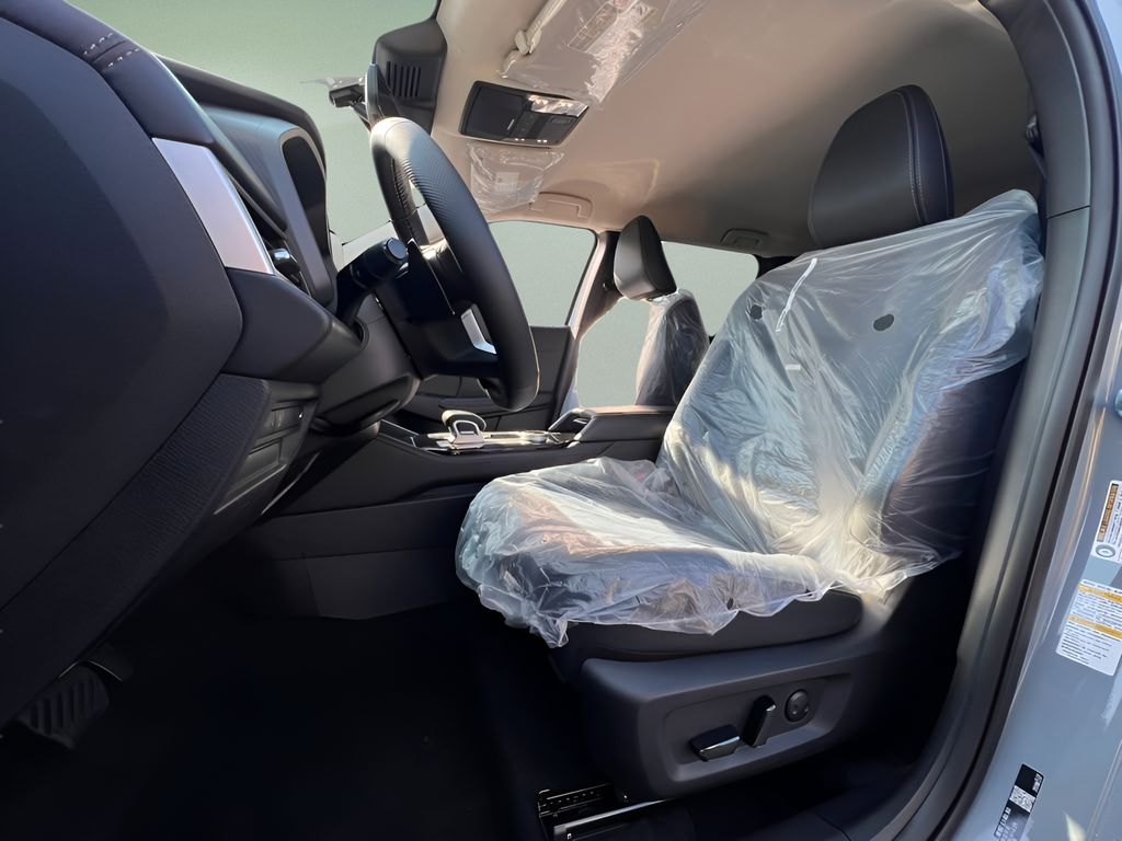 New 2026 Mitsubishi Outlander SUV