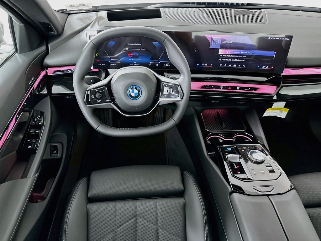 Thumbnail: 2026 BMW i5 - 19