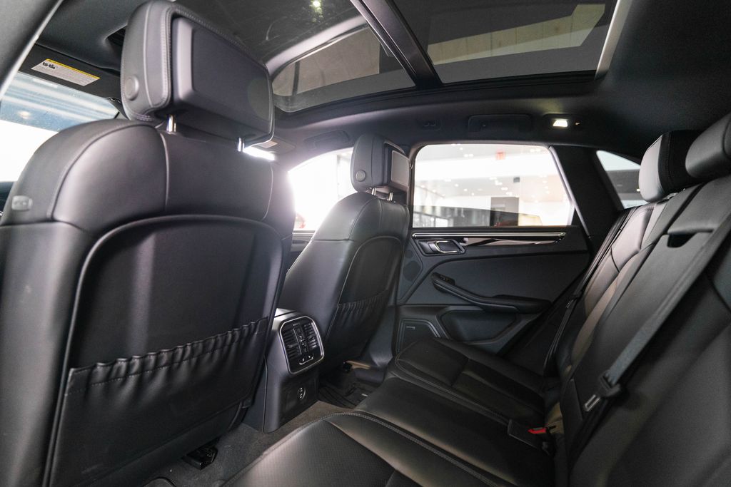 Used 2026 Porsche Macan SUV