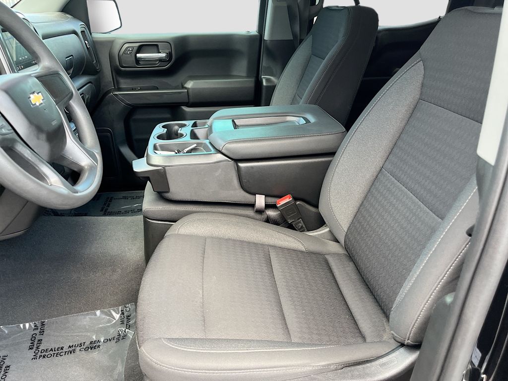Used 2023 Black Chevrolet Custom image 19