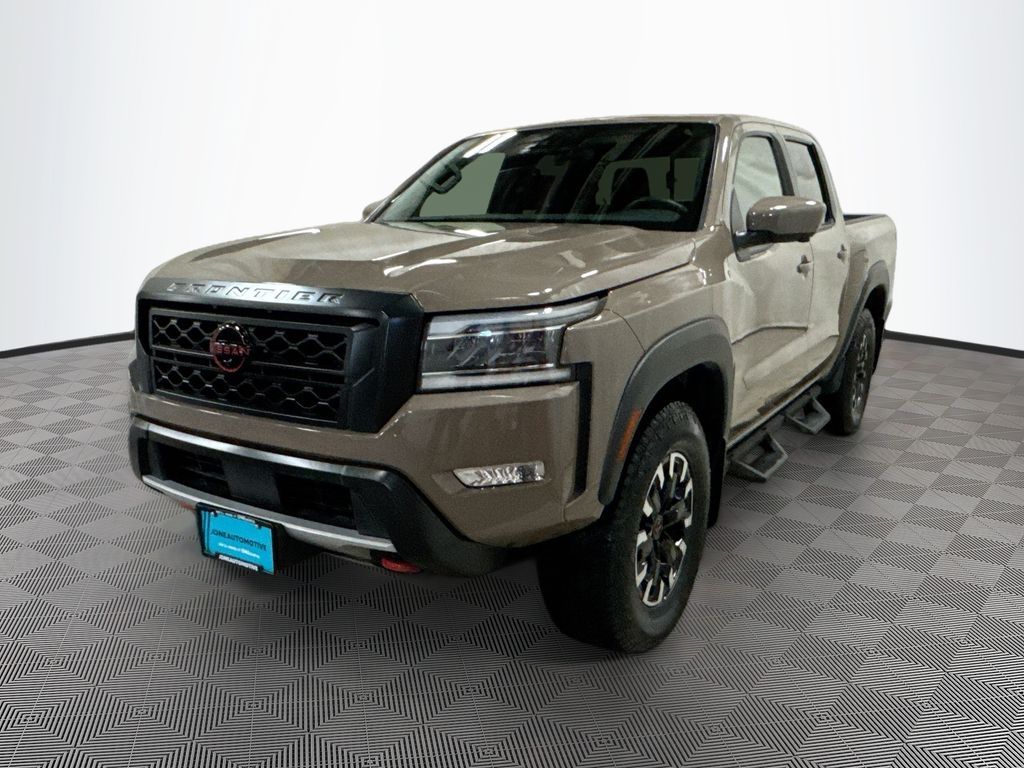 2023 Nissan Frontier PRO-4X Crew Cab 4WD