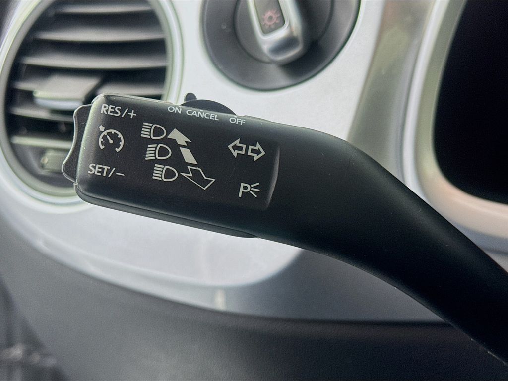 Used Car 2013 Volkswagen Beetle  2.5l For Sale Under $12,000 In Austin, Texas