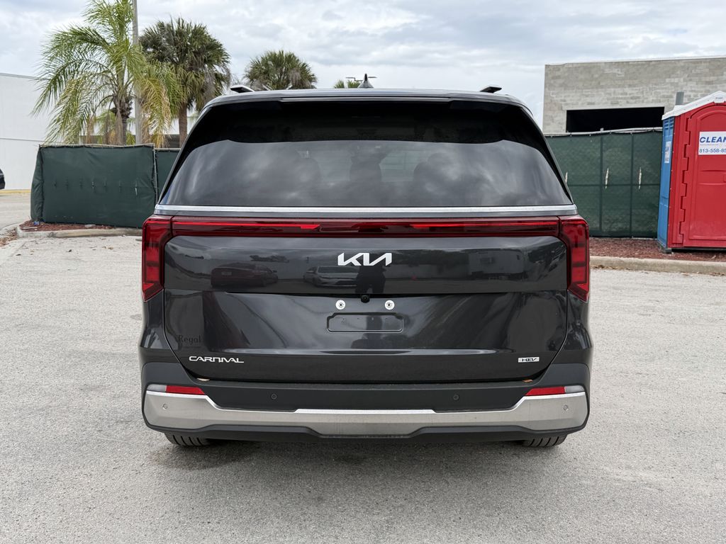 new 2026 Kia Carnival Hybrid car, priced at $43,994