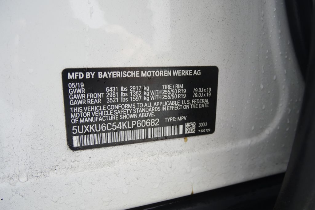 Thumbnail: 2019 BMW X6 - 24