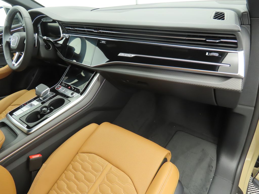2025 Audi RS Q8 4.0T 17