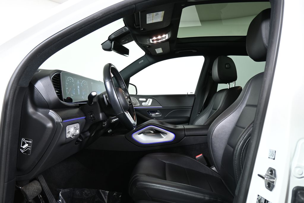 Thumbnail: 2023 Mercedes-Benz GLE - 3