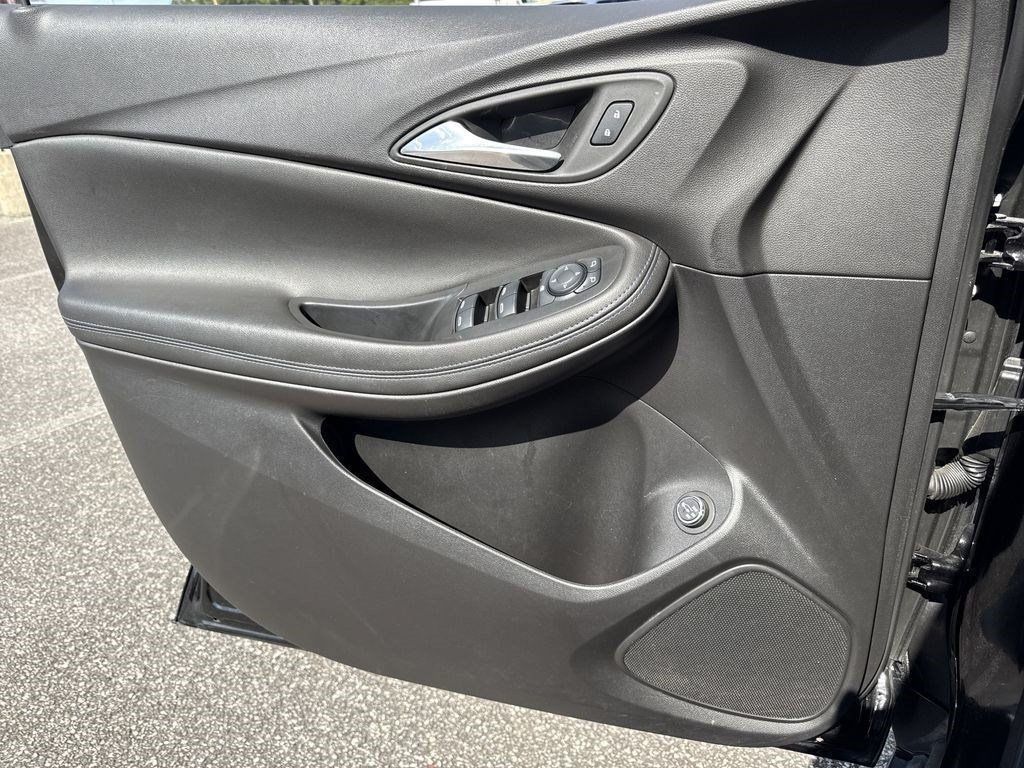 Used 2025 Buick Encore GX SUV