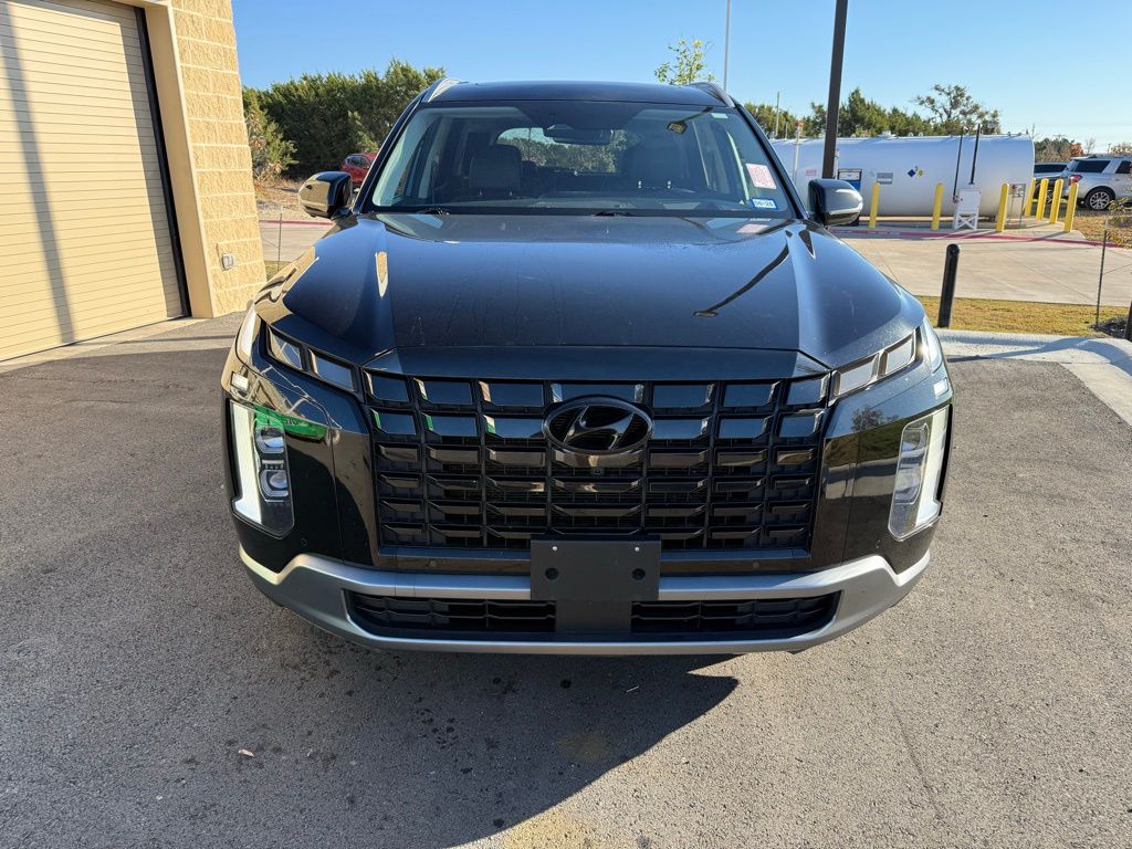 Thumbnail: 2023 Hyundai Palisade - 2