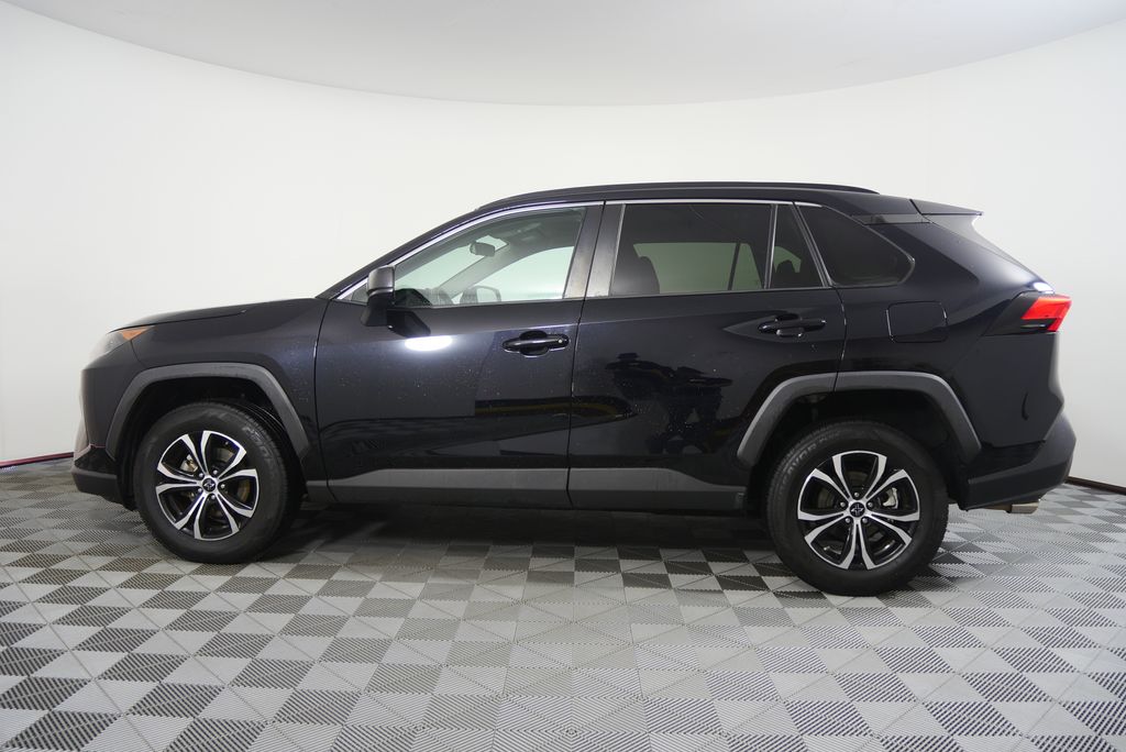 Thumbnail: 2019 Toyota RAV4 - 6