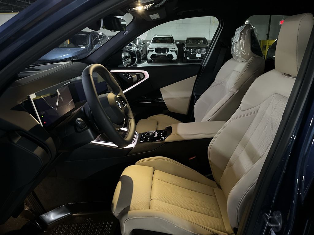 Thumbnail: 2026 BMW X3 - 11