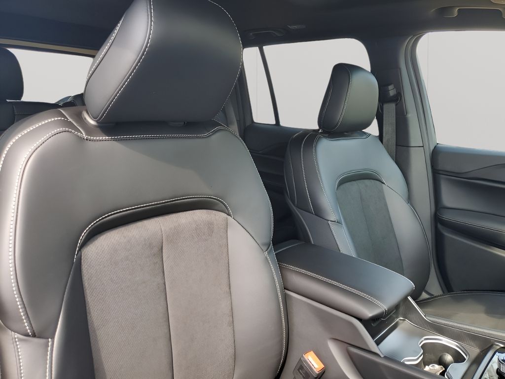 New Car 2025 Jeep Grand Cherokee  For Sale Under $35,000 In Austin, Texas