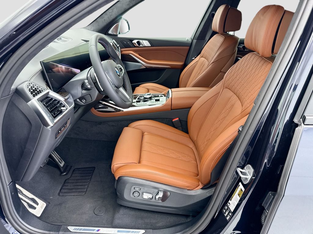 Thumbnail: 2027 BMW X7 - 18