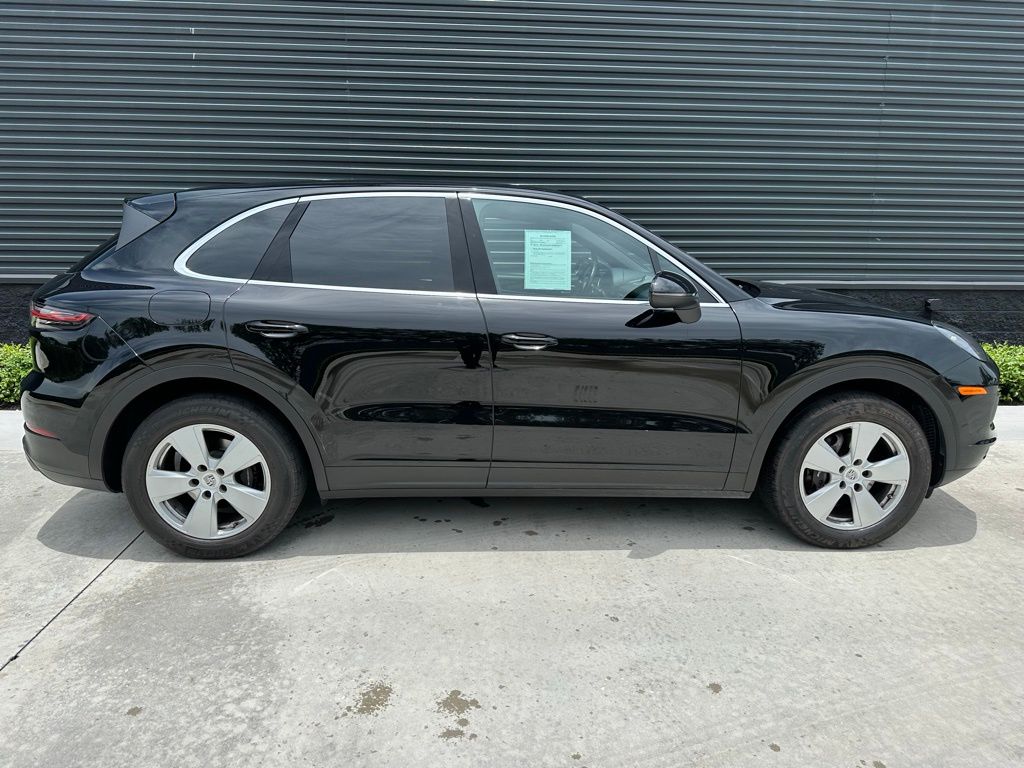 Thumbnail: 2019 Porsche Cayenne - 8