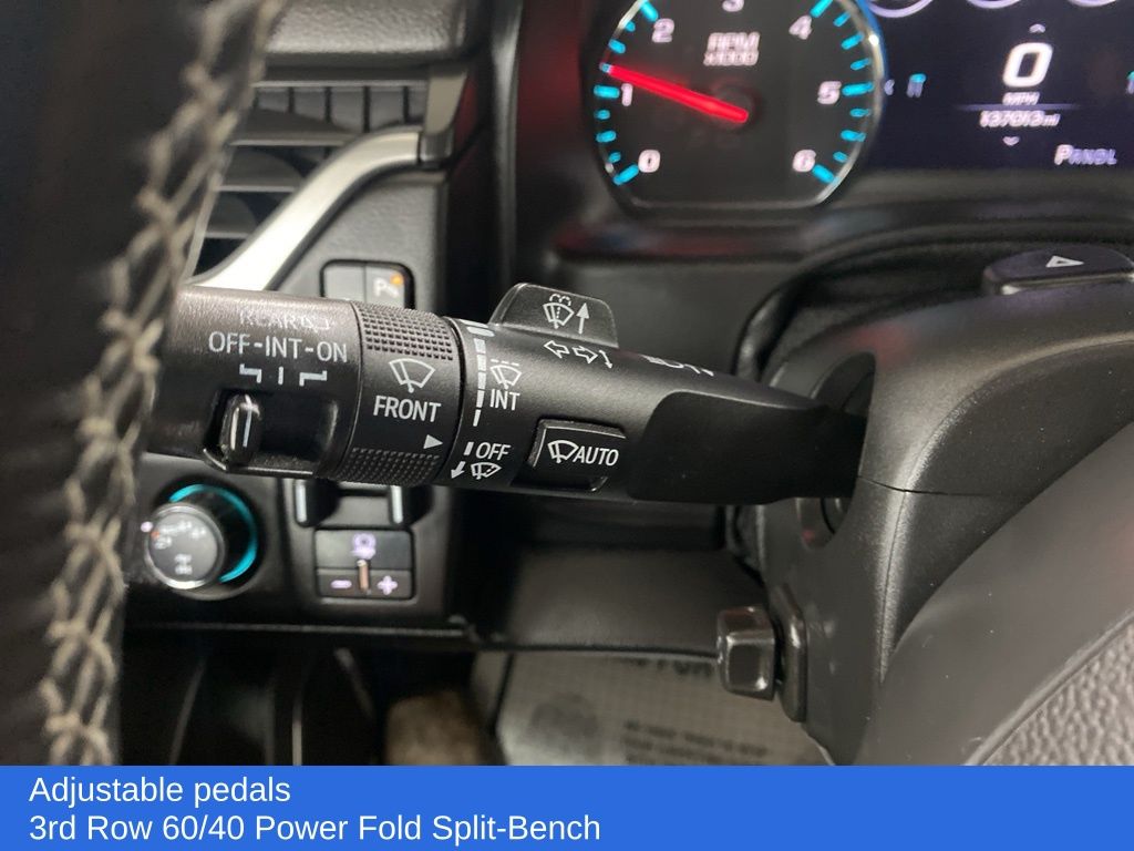 2020 Chevrolet Suburban Premier photo
